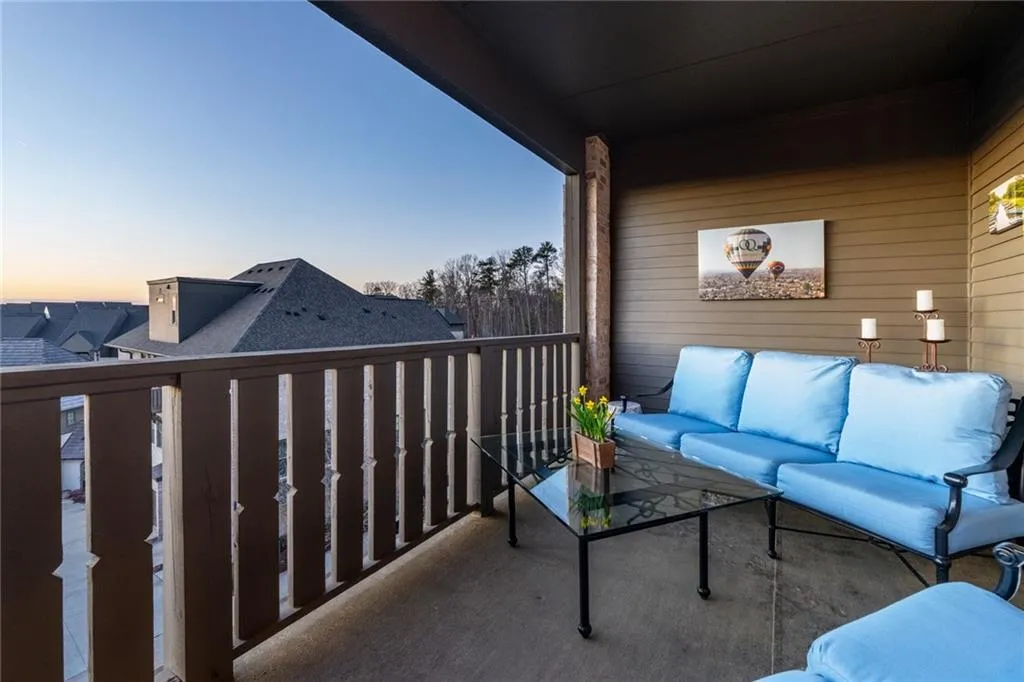 6653 Cadence Boulevard, Sandy Springs, Georgia 30328, 4 Bedrooms Bedrooms, ,4 BathroomsBathrooms,Residential,Sold,6653 Cadence Boulevard,7199857