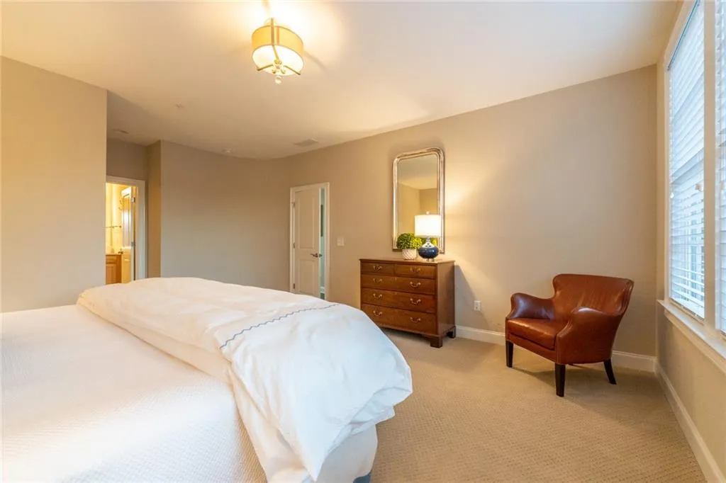 6653 Cadence Boulevard, Sandy Springs, Georgia 30328, 4 Bedrooms Bedrooms, ,4 BathroomsBathrooms,Residential,Sold,6653 Cadence Boulevard,7199857