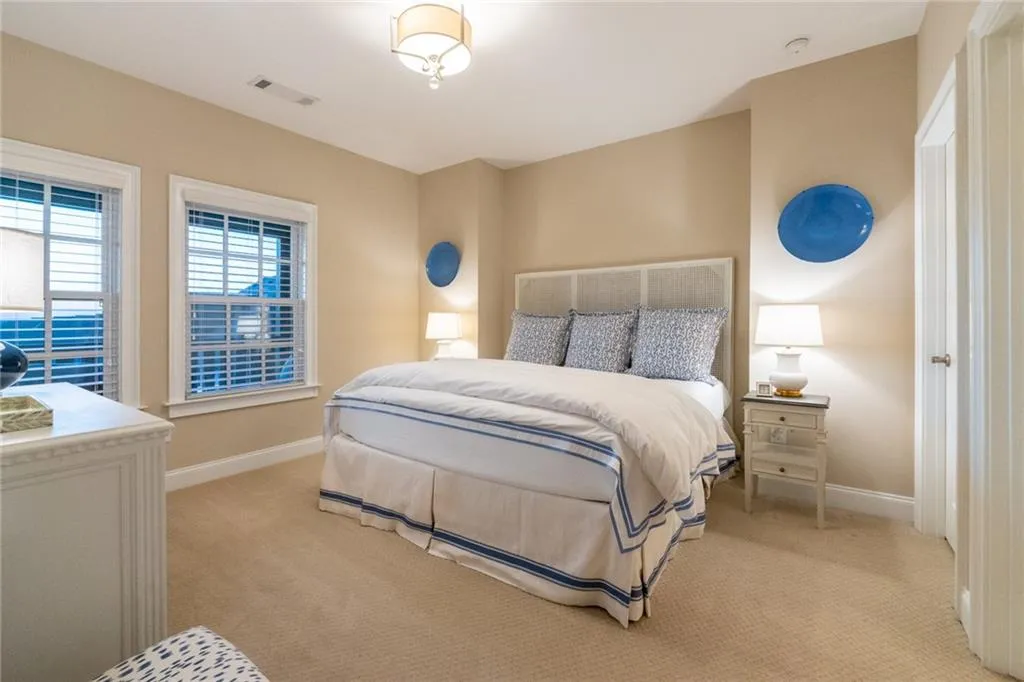 6653 Cadence Boulevard, Sandy Springs, Georgia 30328, 4 Bedrooms Bedrooms, ,4 BathroomsBathrooms,Residential,Sold,6653 Cadence Boulevard,7199857