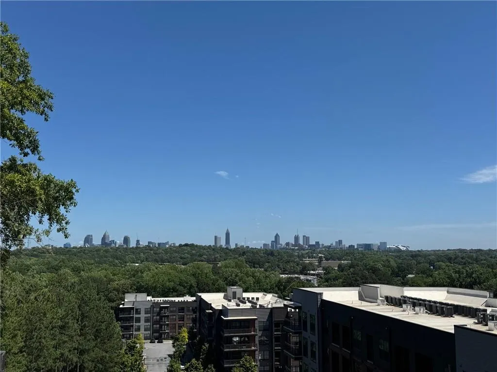 Unbeatable city view from rooftop terrace