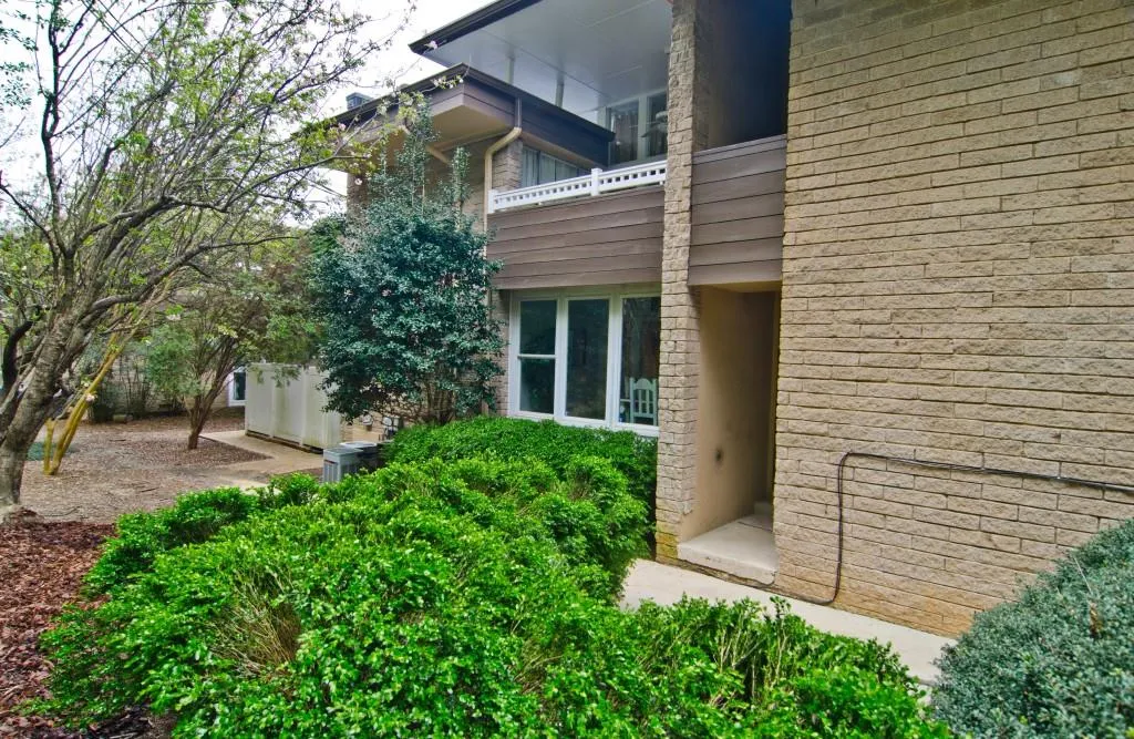 346 Carpenter Drive Unit 55, Atlanta, Georgia 30328, 3 Bedrooms Bedrooms, ,2 BathroomsBathrooms,Residential,Sold,346 Carpenter Drive Unit 55,5985436