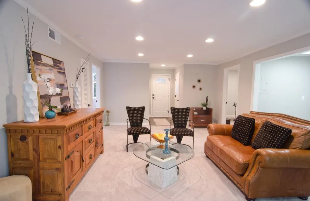 346 Carpenter Drive Unit 55, Atlanta, Georgia 30328, 3 Bedrooms Bedrooms, ,2 BathroomsBathrooms,Residential,Sold,346 Carpenter Drive Unit 55,5985436