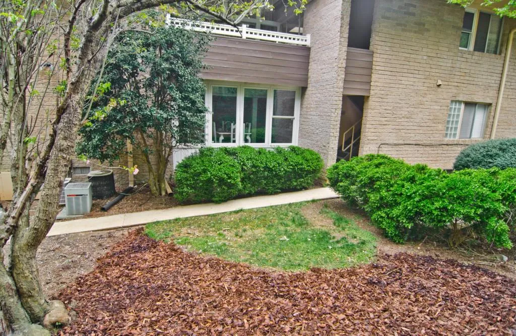 346 Carpenter Drive Unit 55, Atlanta, Georgia 30328, 3 Bedrooms Bedrooms, ,2 BathroomsBathrooms,Residential,Sold,346 Carpenter Drive Unit 55,5985436