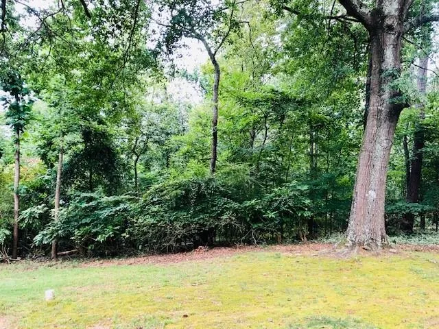 7995 Innsbruck Drive, Sandy Springs, Georgia 30350, 5 Bedrooms Bedrooms, ,4 BathroomsBathrooms,Residential,Sold,7995 Innsbruck Drive,6767656 7995 Innsbruck Drive, Sandy Springs, Georgia 30350, 5 Bedrooms Bedrooms, ,4 BathroomsBathrooms,Residential,Sold,7995 Innsbruck Drive,6767656