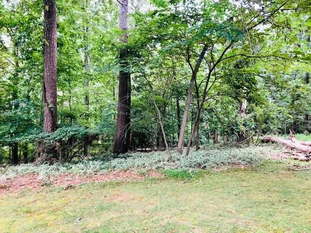 7995 Innsbruck Drive, Sandy Springs, Georgia 30350, 5 Bedrooms Bedrooms, ,4 BathroomsBathrooms,Residential,Sold,7995 Innsbruck Drive,6767656 7995 Innsbruck Drive, Sandy Springs, Georgia 30350, 5 Bedrooms Bedrooms, ,4 BathroomsBathrooms,Residential,Sold,7995 Innsbruck Drive,6767656