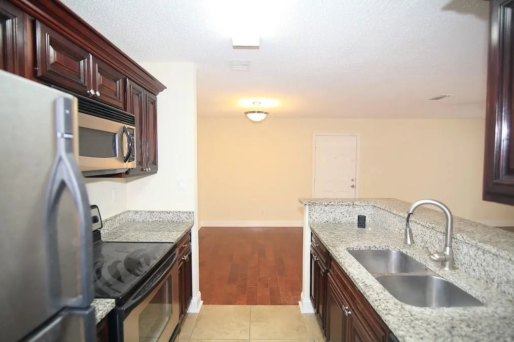 6101 Santa Fe Parkway Unit 6101, Sandy Springs, Georgia 30350, 3 Bedrooms Bedrooms, ,2 BathroomsBathrooms,Residential,Sold,6101 Santa Fe Parkway Unit 6101,5855553