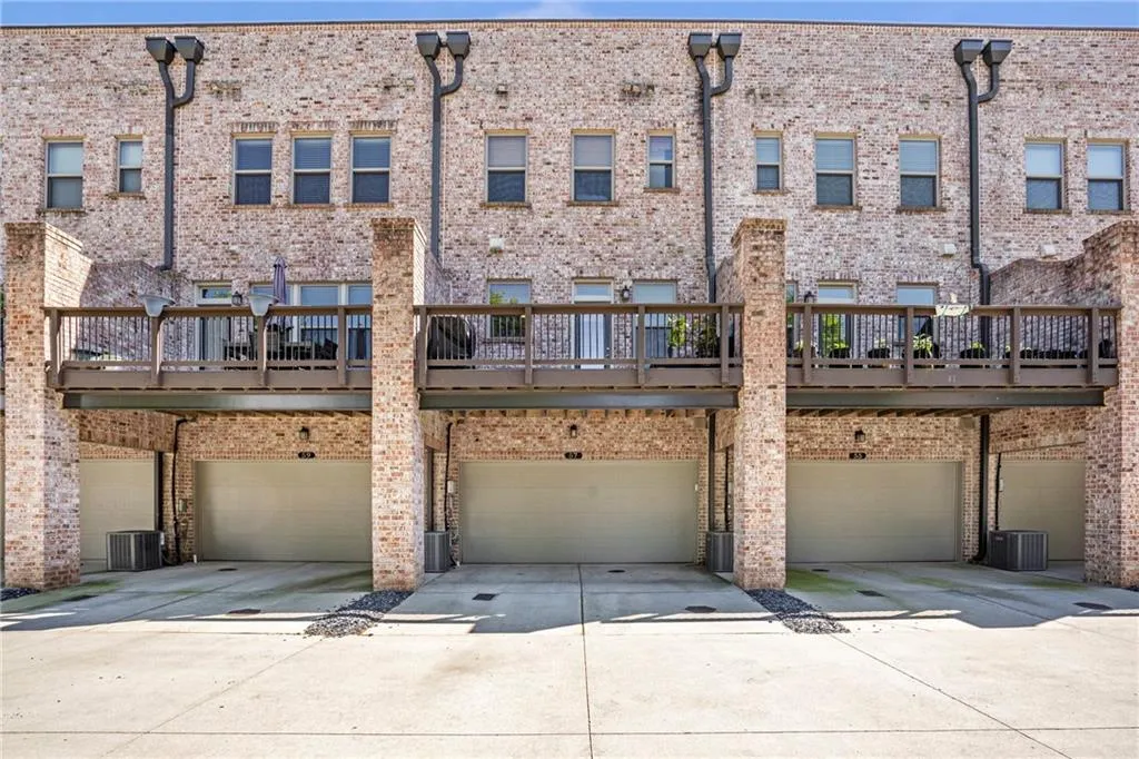 57 Weston Drive Unit 13, Atlanta, Georgia 30328, 3 Bedrooms Bedrooms, ,3 BathroomsBathrooms,Residential,Sold,57 Weston Drive Unit 13,7565480