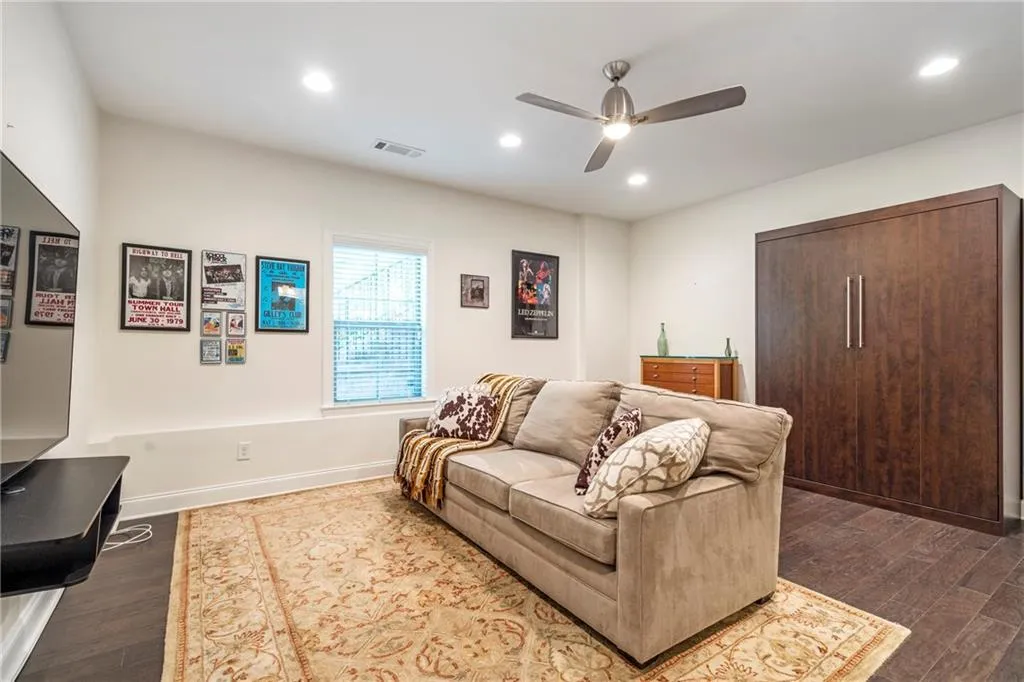 57 Weston Drive Unit 13, Atlanta, Georgia 30328, 3 Bedrooms Bedrooms, ,3 BathroomsBathrooms,Residential,Sold,57 Weston Drive Unit 13,7565480