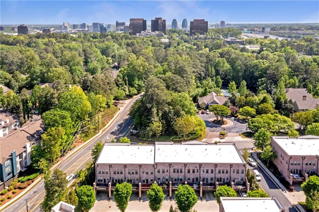 57 Weston Drive Unit 13, Atlanta, Georgia 30328, 3 Bedrooms Bedrooms, ,3 BathroomsBathrooms,Residential,Sold,57 Weston Drive Unit 13,7565480