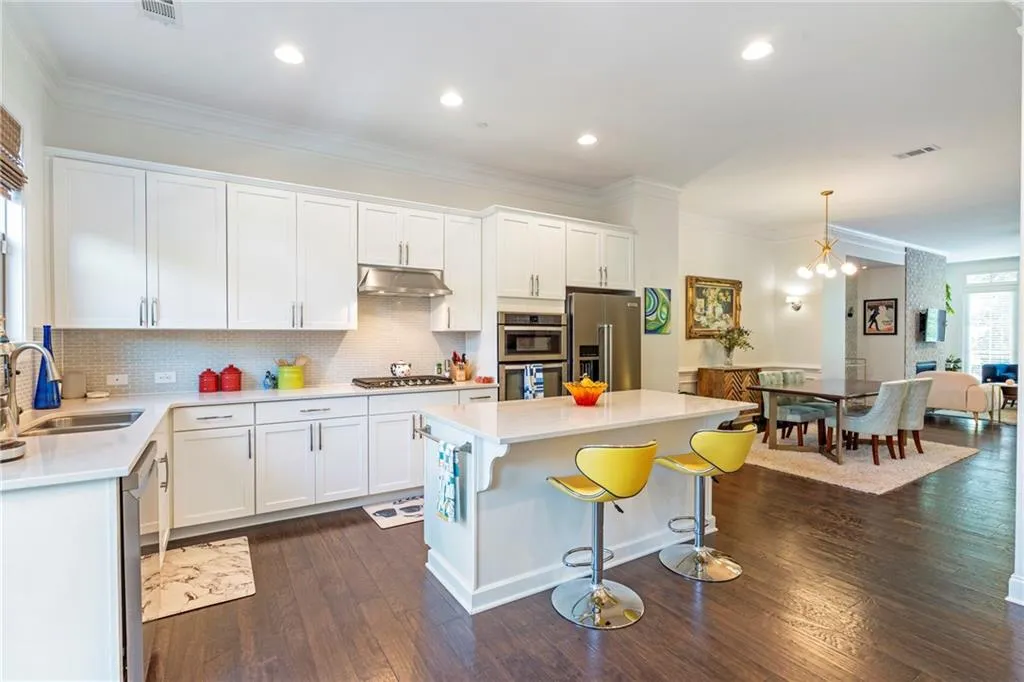 57 Weston Drive Unit 13, Atlanta, Georgia 30328, 3 Bedrooms Bedrooms, ,3 BathroomsBathrooms,Residential,Sold,57 Weston Drive Unit 13,7565480