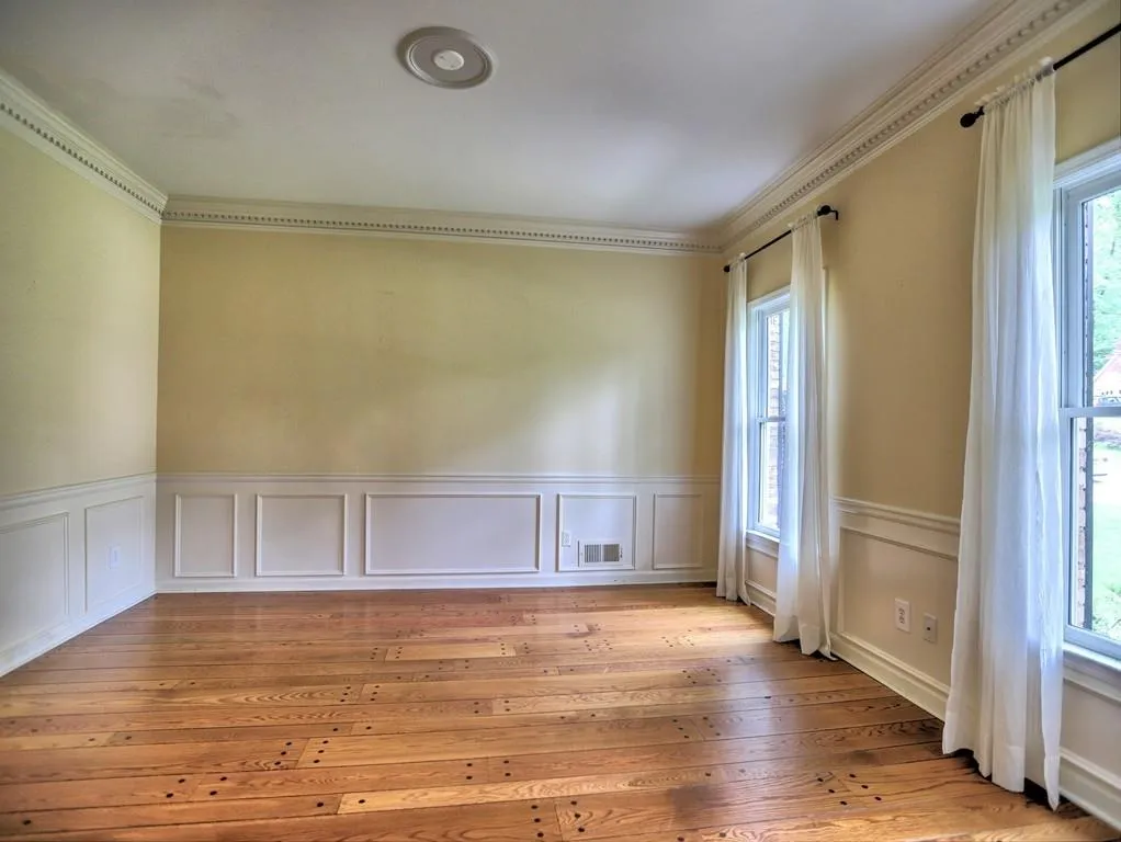 205 Old College Way, Sandy Springs, Georgia 30328, 4 Bedrooms Bedrooms, ,2 BathroomsBathrooms,Residential,Sold,205 Old College Way,6718865