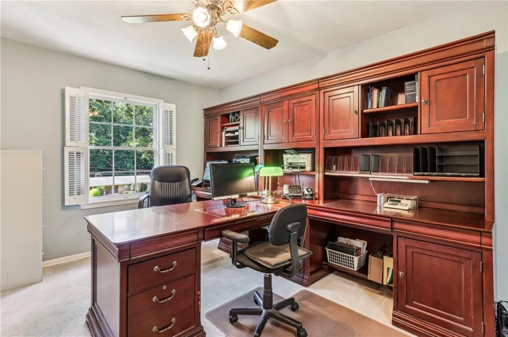 Office or Bedroom on the upper level