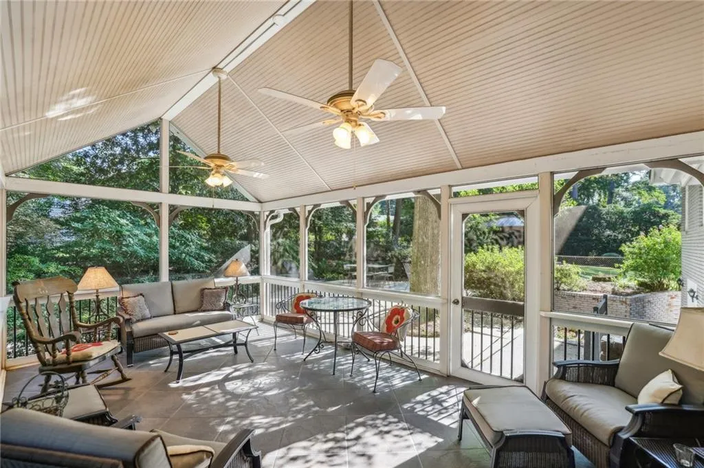 Screened porch - this will be your favorite room in the house!