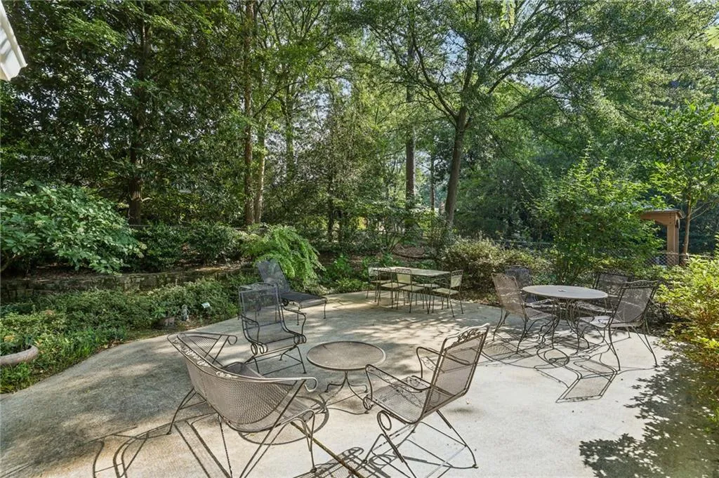 5715 Kayron Drive, Atlanta, Georgia 30328, 4 Bedrooms Bedrooms, ,3 BathroomsBathrooms,Residential,Sold,5715 Kayron Drive,7445240