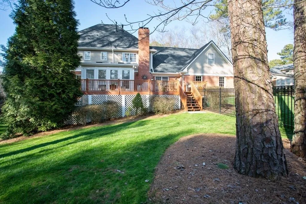 7440 Hunters Woods Drive, Sandy Springs, Georgia 30350, 5 Bedrooms Bedrooms, ,4 BathroomsBathrooms,Residential,Sold,7440 Hunters Woods Drive,6677938