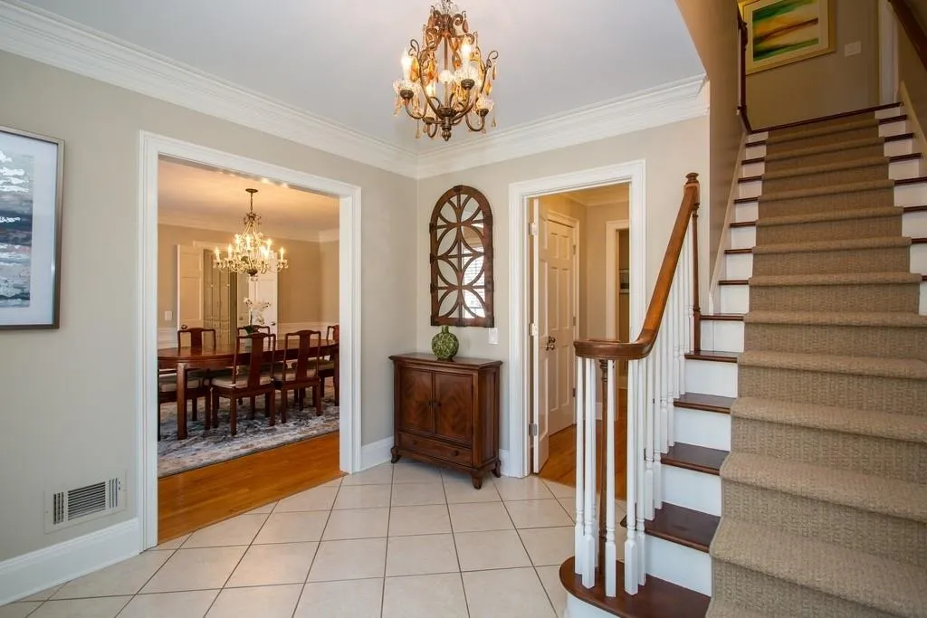 7440 Hunters Woods Drive, Sandy Springs, Georgia 30350, 5 Bedrooms Bedrooms, ,4 BathroomsBathrooms,Residential,Sold,7440 Hunters Woods Drive,6677938