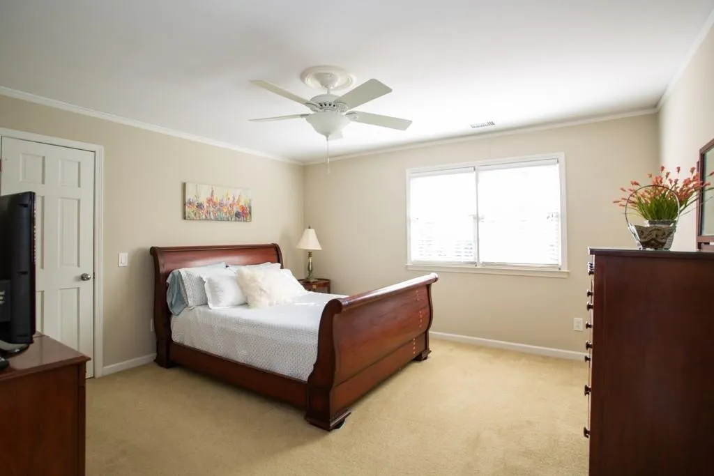 7440 Hunters Woods Drive, Sandy Springs, Georgia 30350, 5 Bedrooms Bedrooms, ,4 BathroomsBathrooms,Residential,Sold,7440 Hunters Woods Drive,6677938