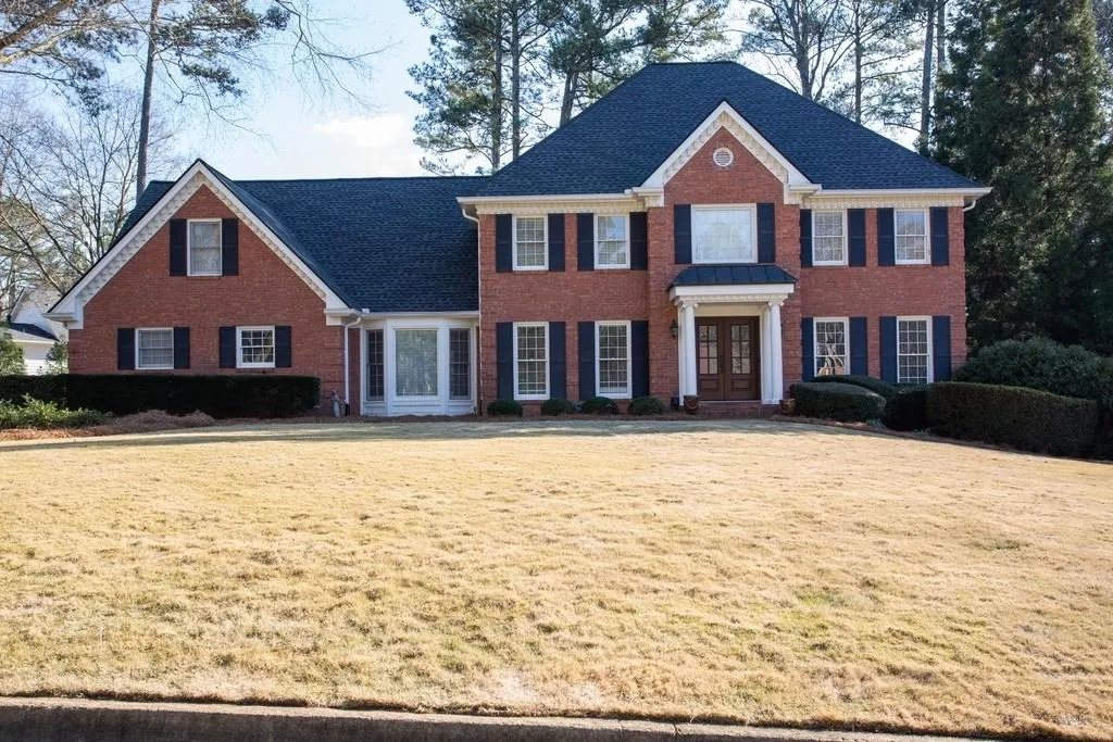 7440 Hunters Woods Drive, Sandy Springs, Georgia 30350, 5 Bedrooms Bedrooms, ,4 BathroomsBathrooms,Residential,Sold,7440 Hunters Woods Drive,6677938
