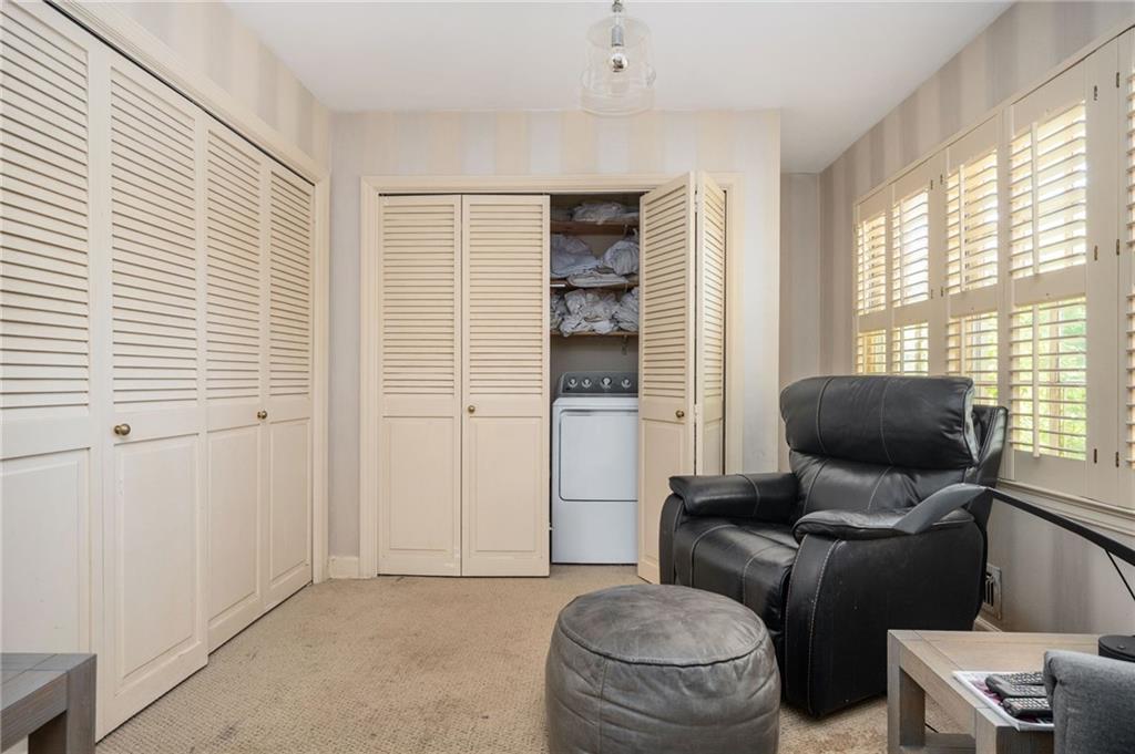 4785 Longchamps Drive, Sandy Springs, Georgia 30319, 3 Bedrooms Bedrooms, ,2 BathroomsBathrooms,Residential,Sold,4785 Longchamps Drive,7325307