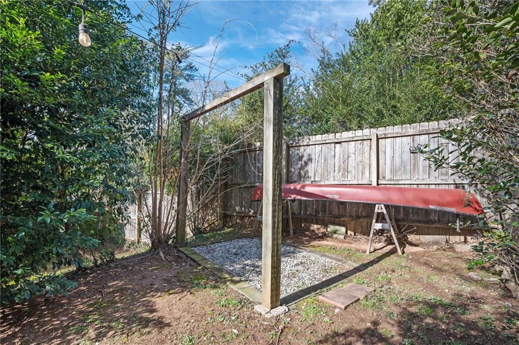 4785 Longchamps Drive, Sandy Springs, Georgia 30319, 3 Bedrooms Bedrooms, ,2 BathroomsBathrooms,Residential,Sold,4785 Longchamps Drive,7325307