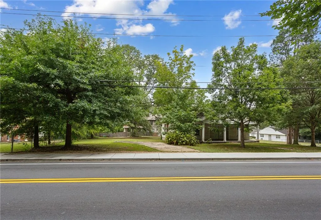 2102 Bolton Road, Atlanta, Georgia 30318, 1 Bedroom Bedrooms, ,Land,For Sale,2102 Bolton Road,7578876