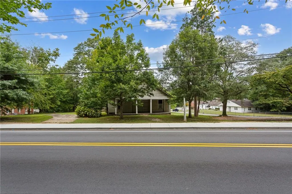 2102 Bolton Road, Atlanta, Georgia 30318, 1 Bedroom Bedrooms, ,Land,For Sale,2102 Bolton Road,7578876