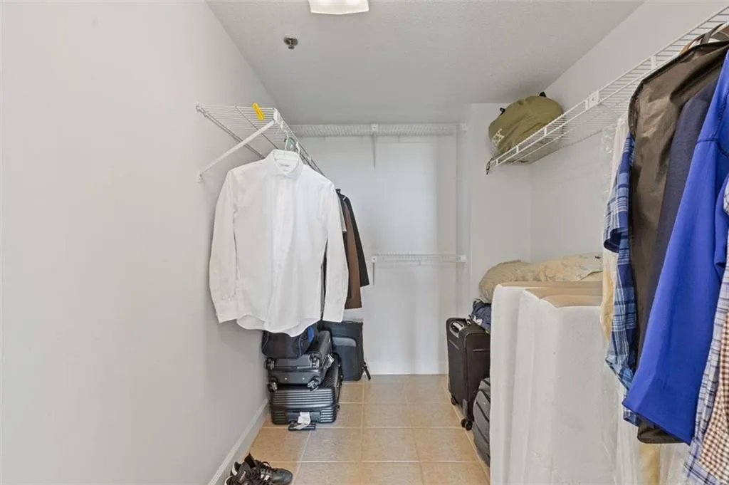 2870 Pharr Court South Nw Unit 1209, Atlanta, Georgia 30305, 1 Bedroom Bedrooms, ,1 BathroomBathrooms,Residential,For Sale,2870 Pharr Court South Nw Unit 1209,7553565