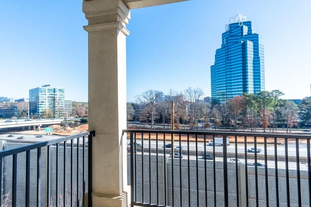 799 Hammond Drive Ne Unit 323, Atlanta, Georgia 30328, 2 Bedrooms Bedrooms, ,2 BathroomsBathrooms,Residential,Sold,799 Hammond Drive Ne Unit 323,6653507