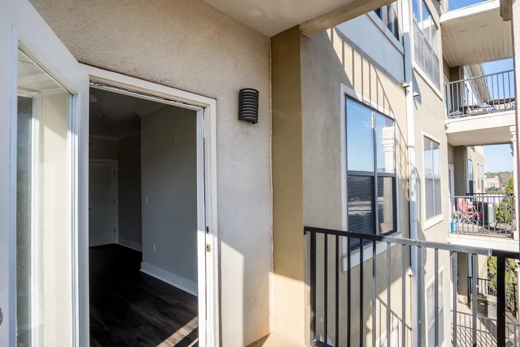 799 Hammond Drive Ne Unit 323, Atlanta, Georgia 30328, 2 Bedrooms Bedrooms, ,2 BathroomsBathrooms,Residential,Sold,799 Hammond Drive Ne Unit 323,6653507