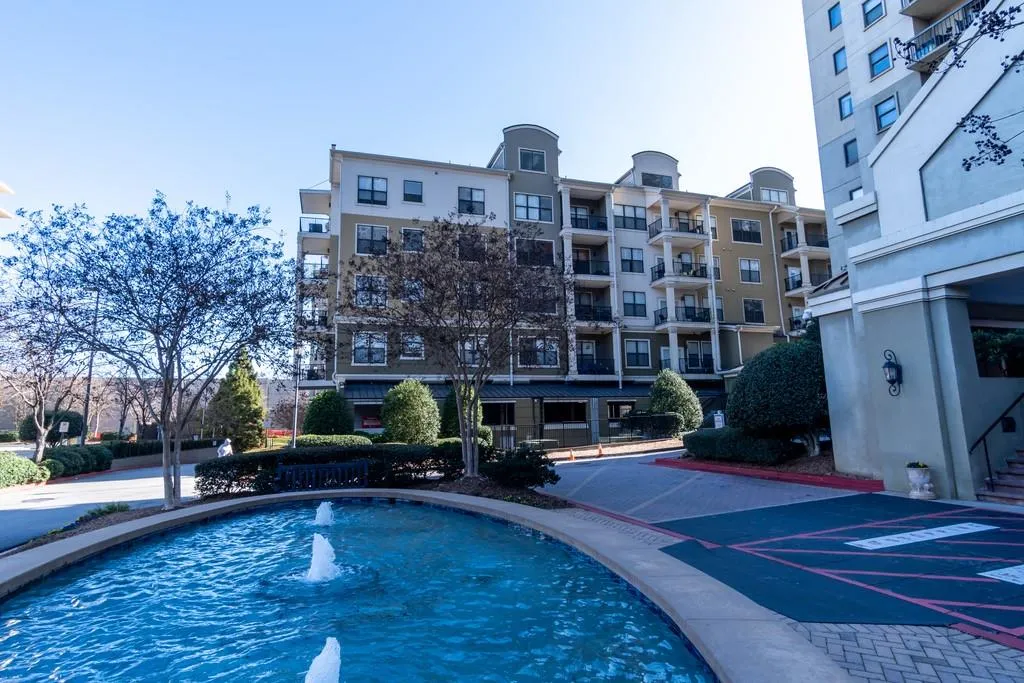 799 Hammond Drive Ne Unit 323, Atlanta, Georgia 30328, 2 Bedrooms Bedrooms, ,2 BathroomsBathrooms,Residential,Sold,799 Hammond Drive Ne Unit 323,6653507