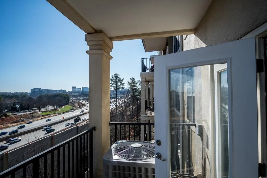 799 Hammond Drive Ne Unit 323, Atlanta, Georgia 30328, 2 Bedrooms Bedrooms, ,2 BathroomsBathrooms,Residential,Sold,799 Hammond Drive Ne Unit 323,6653507