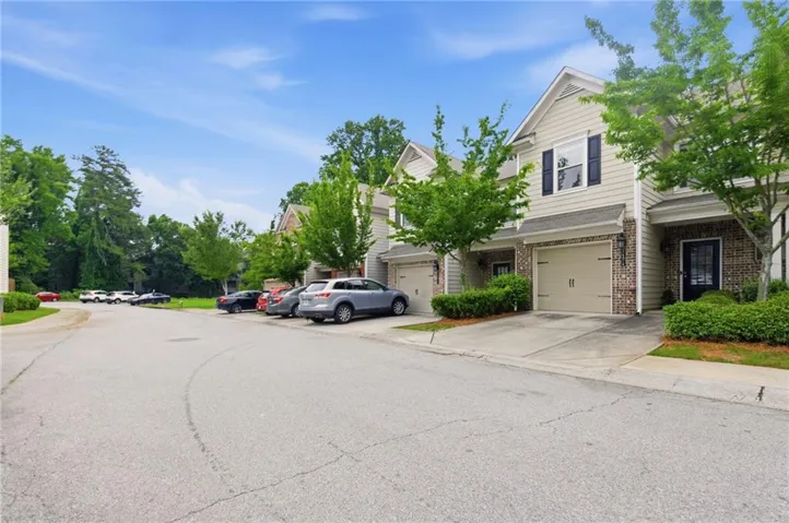 7174 Kingswood Run Drive, Atlanta, Georgia 30340
