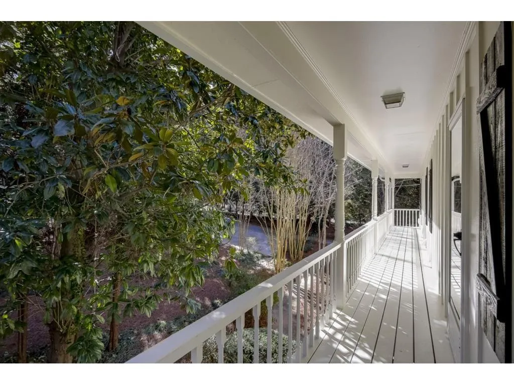 305 River Valley Road, Sandy Springs, Georgia 30328, 4 Bedrooms Bedrooms, ,3 BathroomsBathrooms,Residential,Sold,305 River Valley Road,5757454