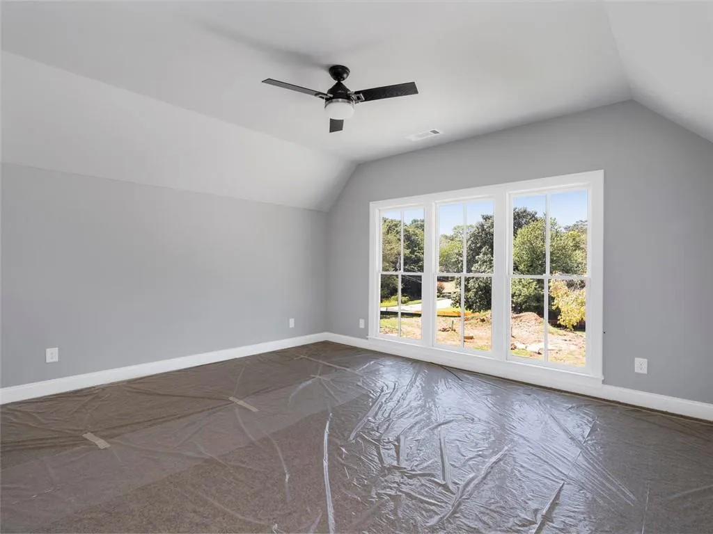 5329 Green Hill Place Ne, Atlanta, Georgia 30342, 4 Bedrooms Bedrooms, ,3 BathroomsBathrooms,Residential,Sold,5329 Green Hill Place Ne,6044348