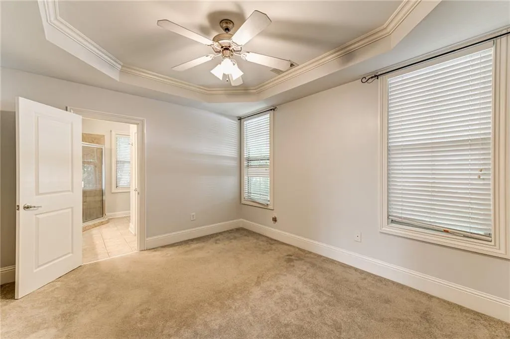 232 Le Gran Bend, Sandy Springs, Georgia 30328, 2 Bedrooms Bedrooms, ,2 BathroomsBathrooms,Residential,Sold,232 Le Gran Bend,6937552