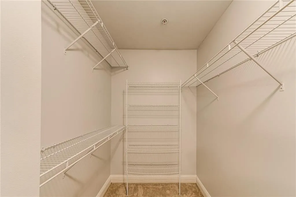 232 Le Gran Bend, Sandy Springs, Georgia 30328, 2 Bedrooms Bedrooms, ,2 BathroomsBathrooms,Residential,Sold,232 Le Gran Bend,6937552