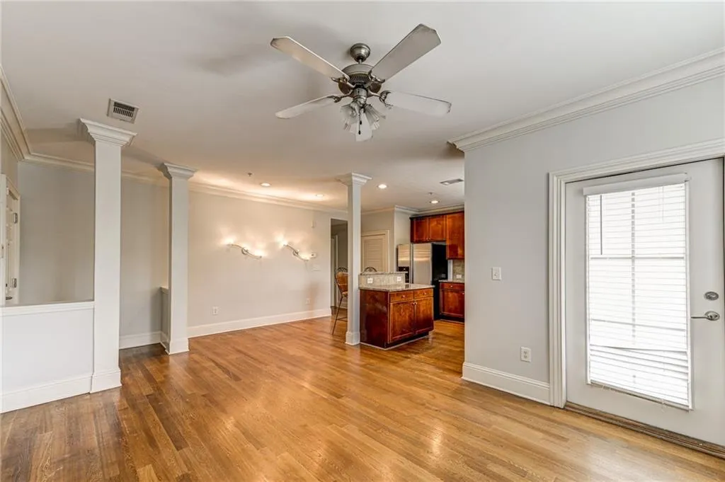 232 Le Gran Bend, Sandy Springs, Georgia 30328, 2 Bedrooms Bedrooms, ,2 BathroomsBathrooms,Residential,Sold,232 Le Gran Bend,6937552