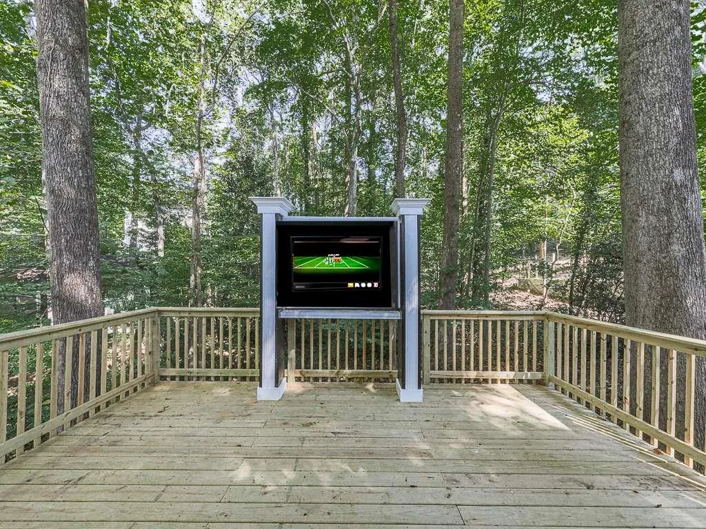 1564 Bubbling Creek Road, Brookhaven, Georgia 30319, 4 Bedrooms Bedrooms, ,3 BathroomsBathrooms,Residential,For Sale,1564 Bubbling Creek Road,7530922