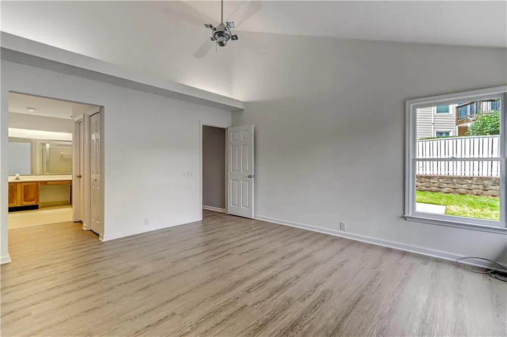 108 Dunwoody Springs Drive, Atlanta, Georgia 30328, 3 Bedrooms Bedrooms, ,3 BathroomsBathrooms,Residential,Sold,108 Dunwoody Springs Drive,6989134