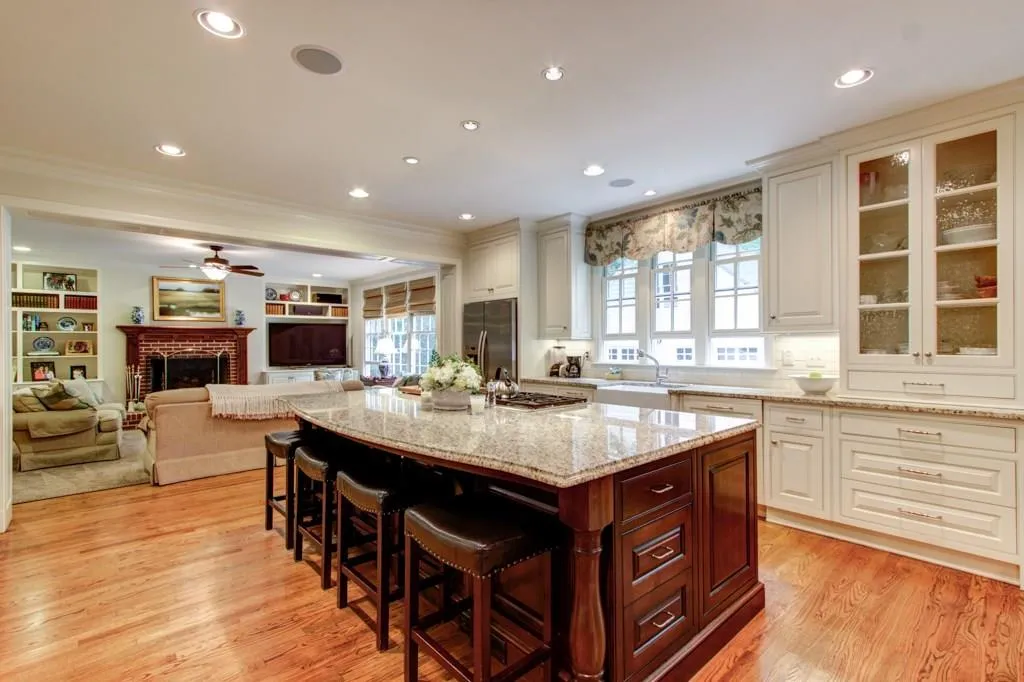 2870 Arden Road Nw, Atlanta, Georgia 30327, 4 Bedrooms Bedrooms, ,4 BathroomsBathrooms,Residential,Sold,2870 Arden Road Nw,5683666