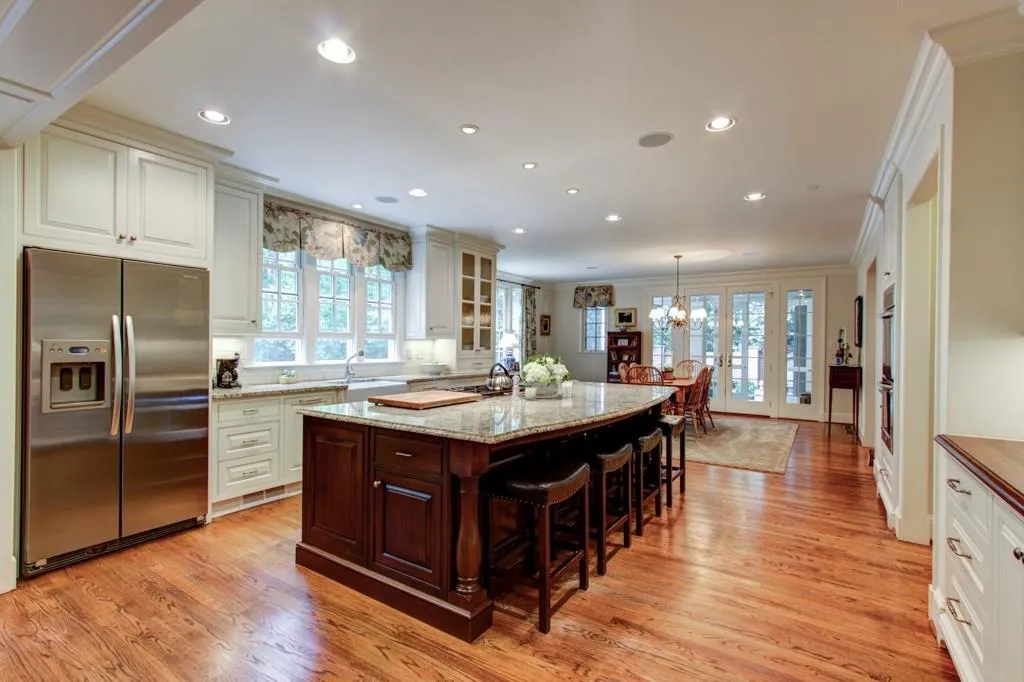2870 Arden Road Nw, Atlanta, Georgia 30327, 4 Bedrooms Bedrooms, ,4 BathroomsBathrooms,Residential,Sold,2870 Arden Road Nw,5683666