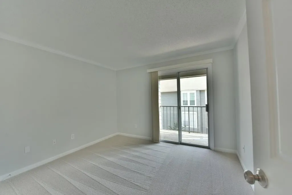 210 Granville Court Unit 210, Atlanta, Georgia 30328, 1 Bedroom Bedrooms, ,1 BathroomBathrooms,Residential,Sold,210 Granville Court Unit 210,5904608