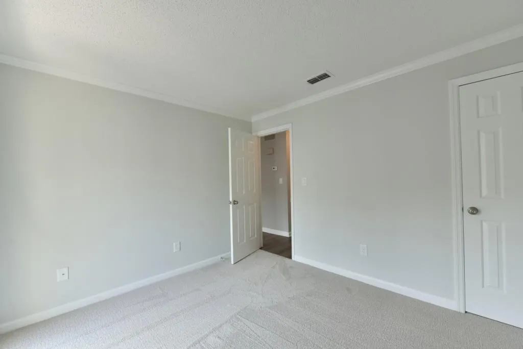 210 Granville Court Unit 210, Atlanta, Georgia 30328, 1 Bedroom Bedrooms, ,1 BathroomBathrooms,Residential,Sold,210 Granville Court Unit 210,5904608