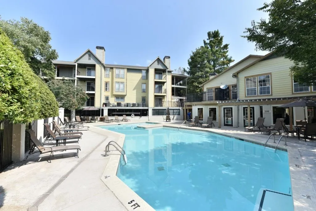 210 Granville Court Unit 210, Atlanta, Georgia 30328, 1 Bedroom Bedrooms, ,1 BathroomBathrooms,Residential,Sold,210 Granville Court Unit 210,5904608