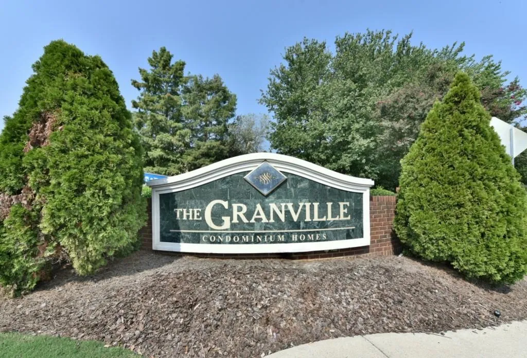 210 Granville Court Unit 210, Atlanta, Georgia 30328, 1 Bedroom Bedrooms, ,1 BathroomBathrooms,Residential,Sold,210 Granville Court Unit 210,5904608