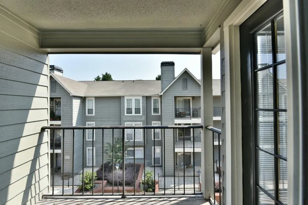 210 Granville Court Unit 210, Atlanta, Georgia 30328, 1 Bedroom Bedrooms, ,1 BathroomBathrooms,Residential,Sold,210 Granville Court Unit 210,5904608