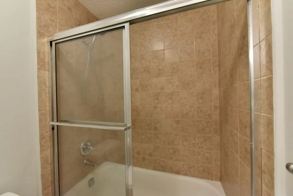 210 Granville Court Unit 210, Atlanta, Georgia 30328, 1 Bedroom Bedrooms, ,1 BathroomBathrooms,Residential,Sold,210 Granville Court Unit 210,5904608