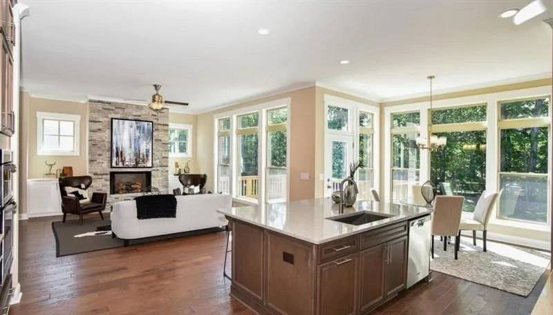 3024 Eamont Terrace, Sandy Springs, Georgia 30328, 5 Bedrooms Bedrooms, ,4 BathroomsBathrooms,Residential,Sold,3024 Eamont Terrace,6024877