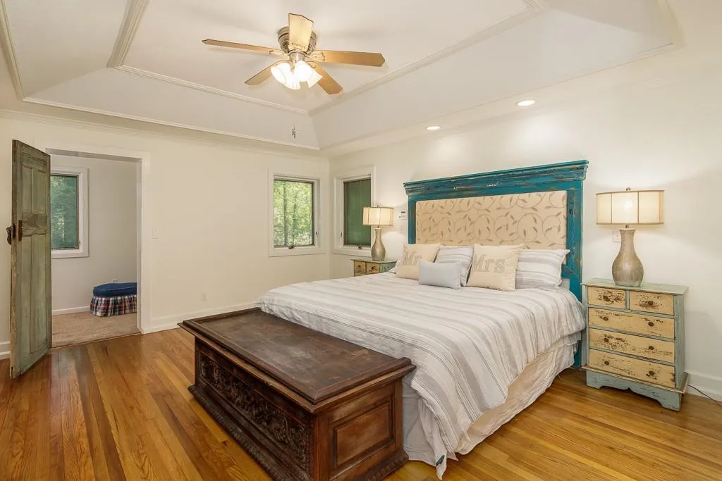 2145 Spalding Drive, Sandy Springs, Georgia 30350, 3 Bedrooms Bedrooms, ,3 BathroomsBathrooms,Residential,Sold,2145 Spalding Drive,6008221