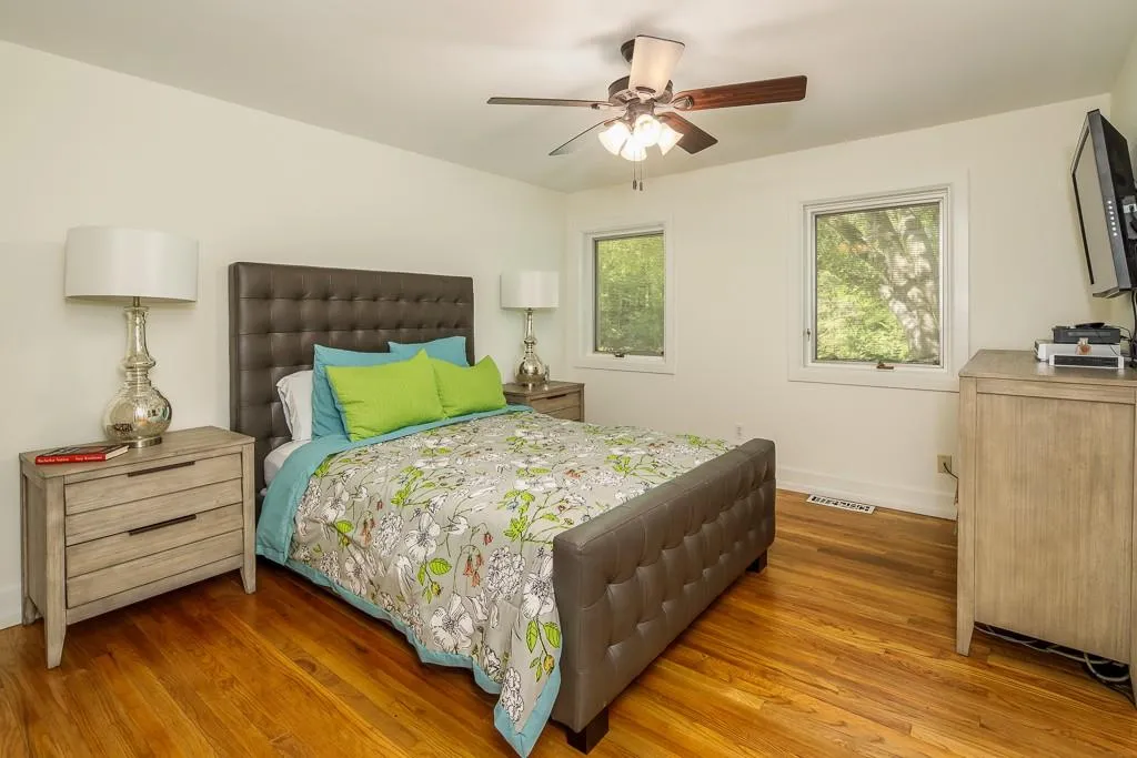 2145 Spalding Drive, Sandy Springs, Georgia 30350, 3 Bedrooms Bedrooms, ,3 BathroomsBathrooms,Residential,Sold,2145 Spalding Drive,6008221